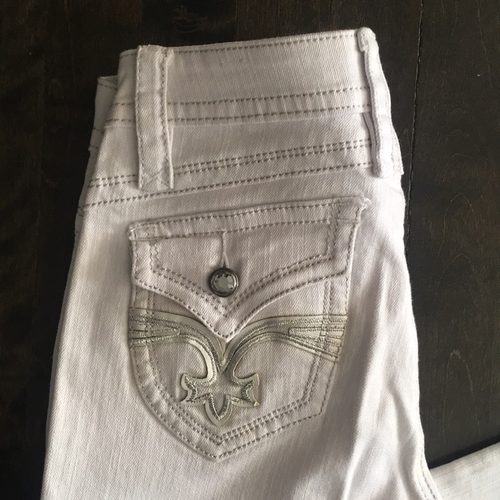White  Capri “Suko Jeans”